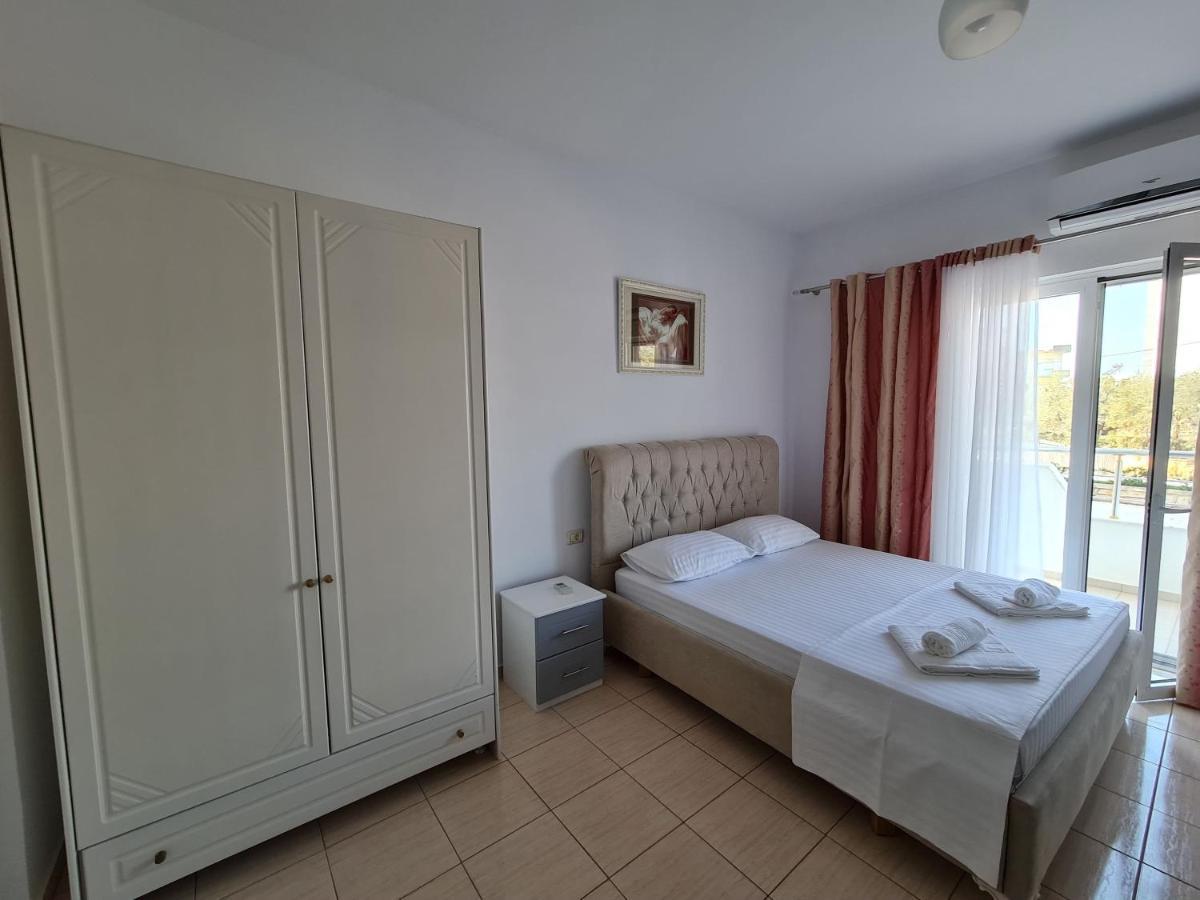 Summer Time Hotel