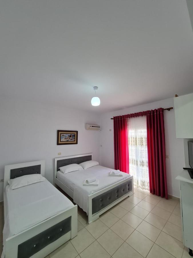 Summer Time Hotel
